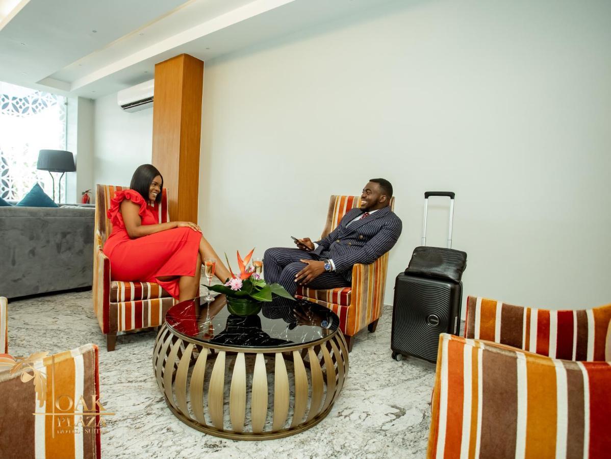 Oak Plaza Hotels East Airport Accra Ngoại thất bức ảnh
