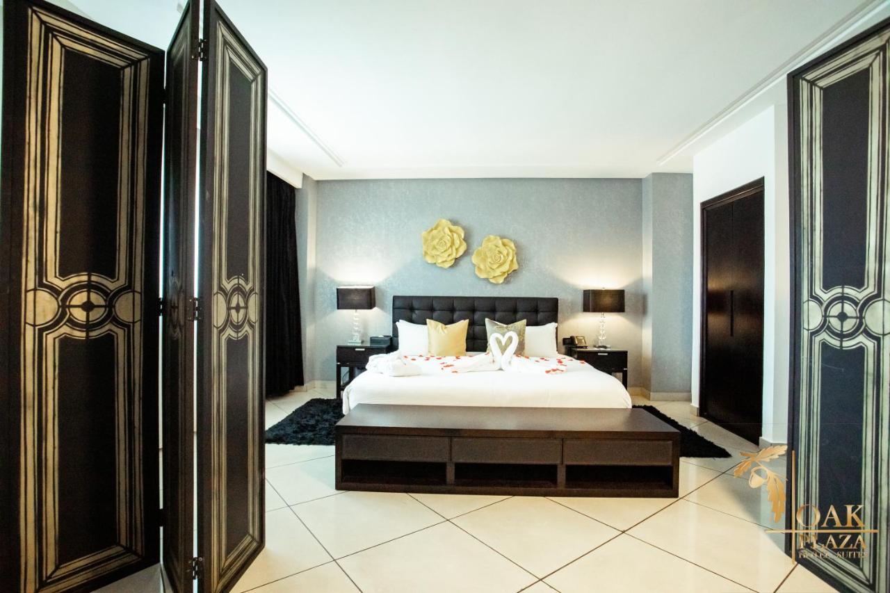Oak Plaza Hotels East Airport Accra Ngoại thất bức ảnh