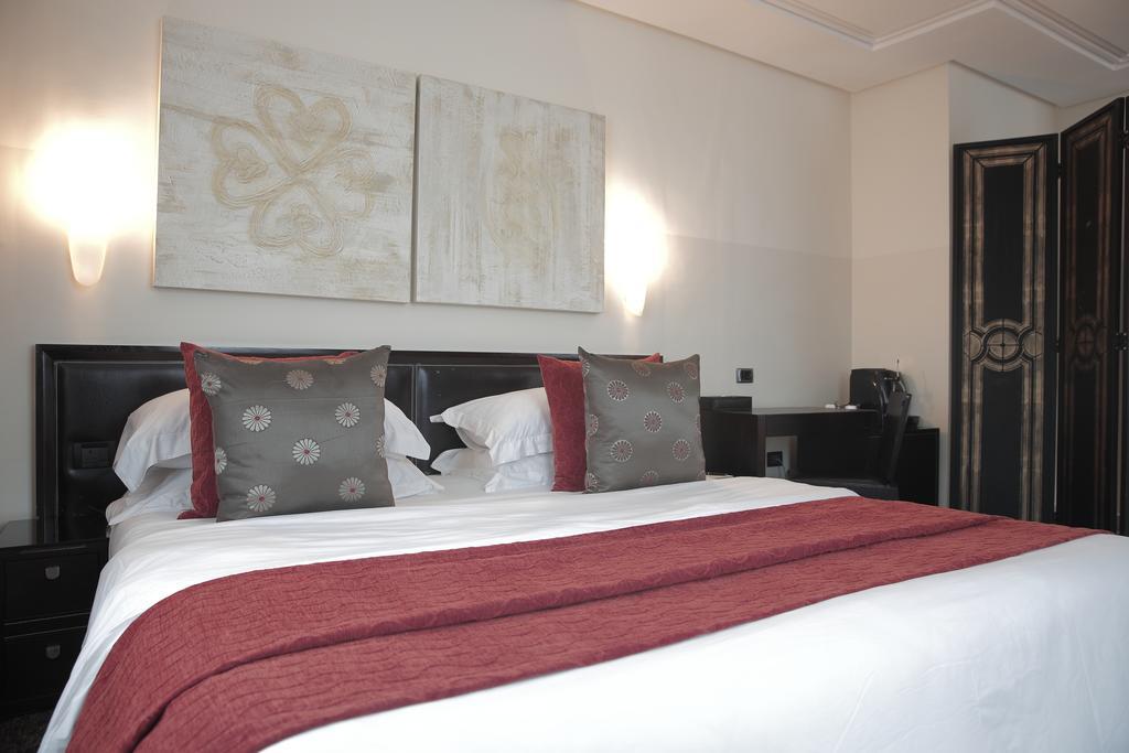 Oak Plaza Hotels East Airport Accra Ngoại thất bức ảnh